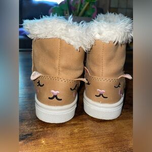 Oomphies toddler booties